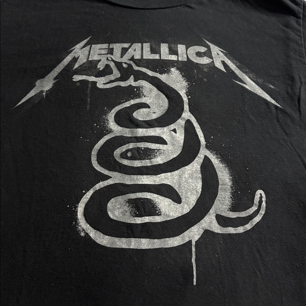Black Metallica T-Shirt - Picture 3 of 5